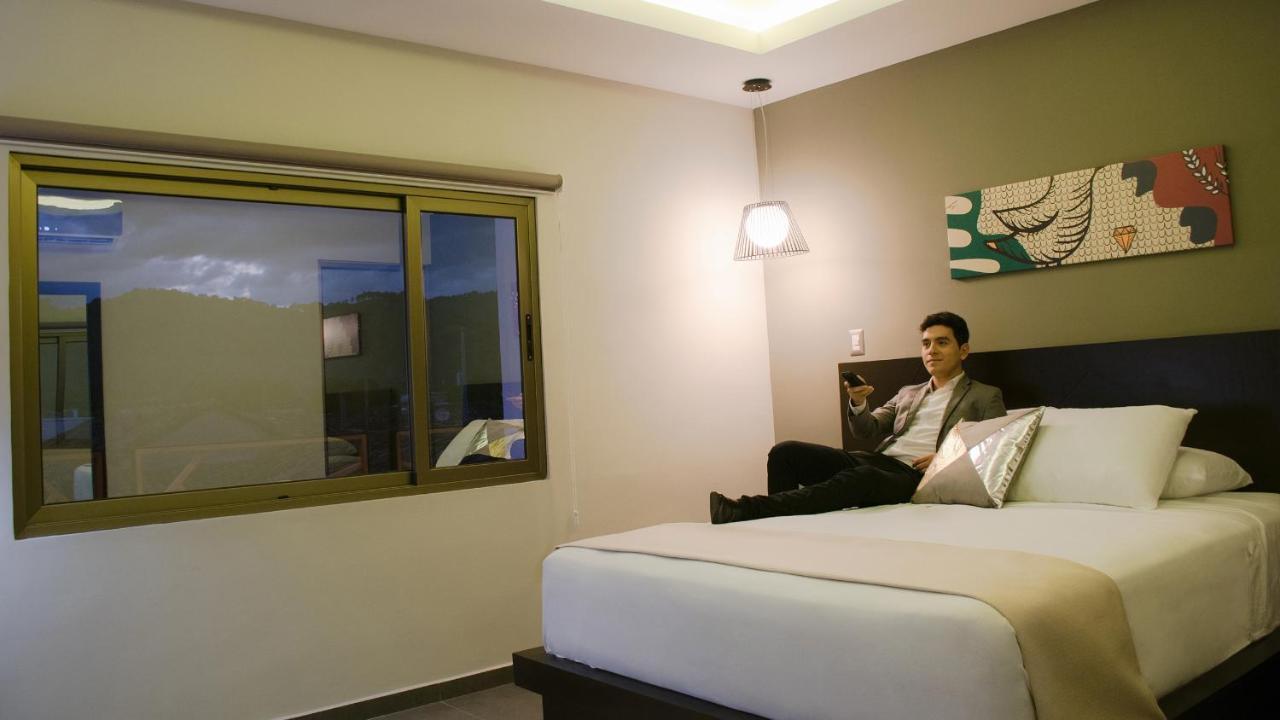 Remfort Hotel 圣安娜 外观 照片