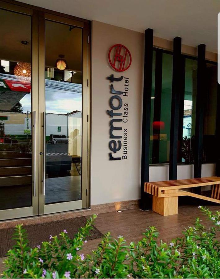 Remfort Hotel 圣安娜 外观 照片
