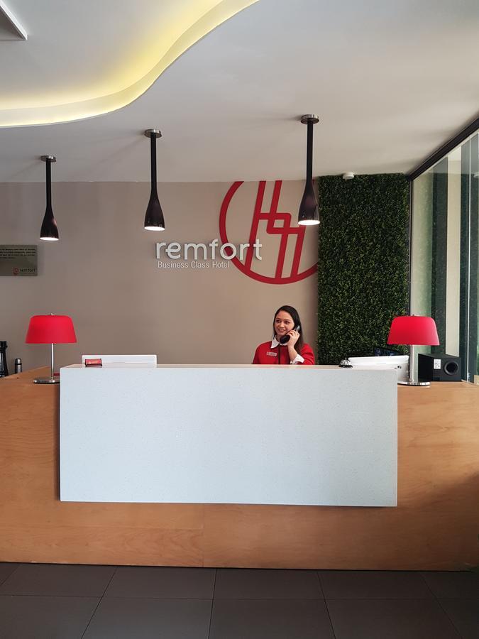 Remfort Hotel 圣安娜 外观 照片